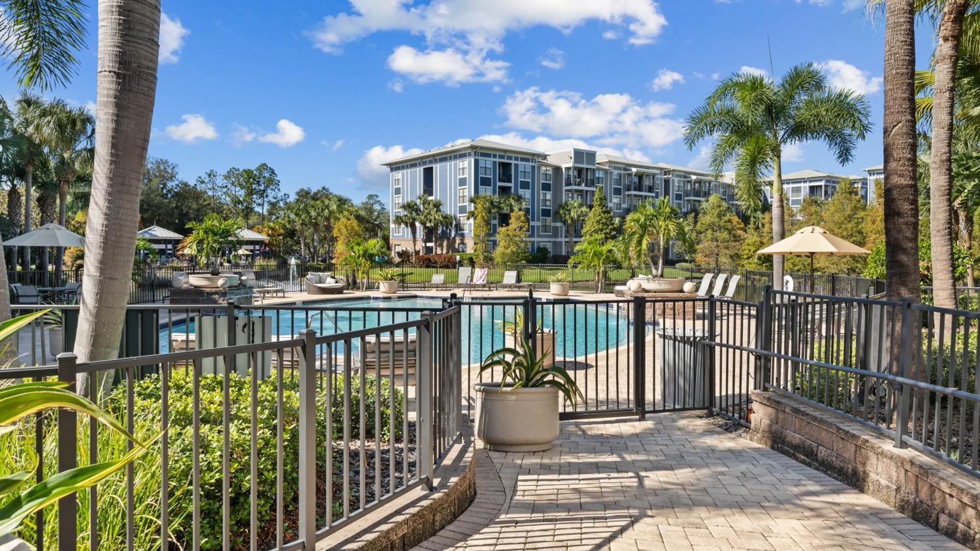 Апартаменты Urban 2Br2Ba Gem-Near Airport Тампа Экстерьер фото